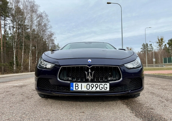 Maserati Ghibli cena 160000 przebieg: 60000, rok produkcji 2017 z Białystok małe 37